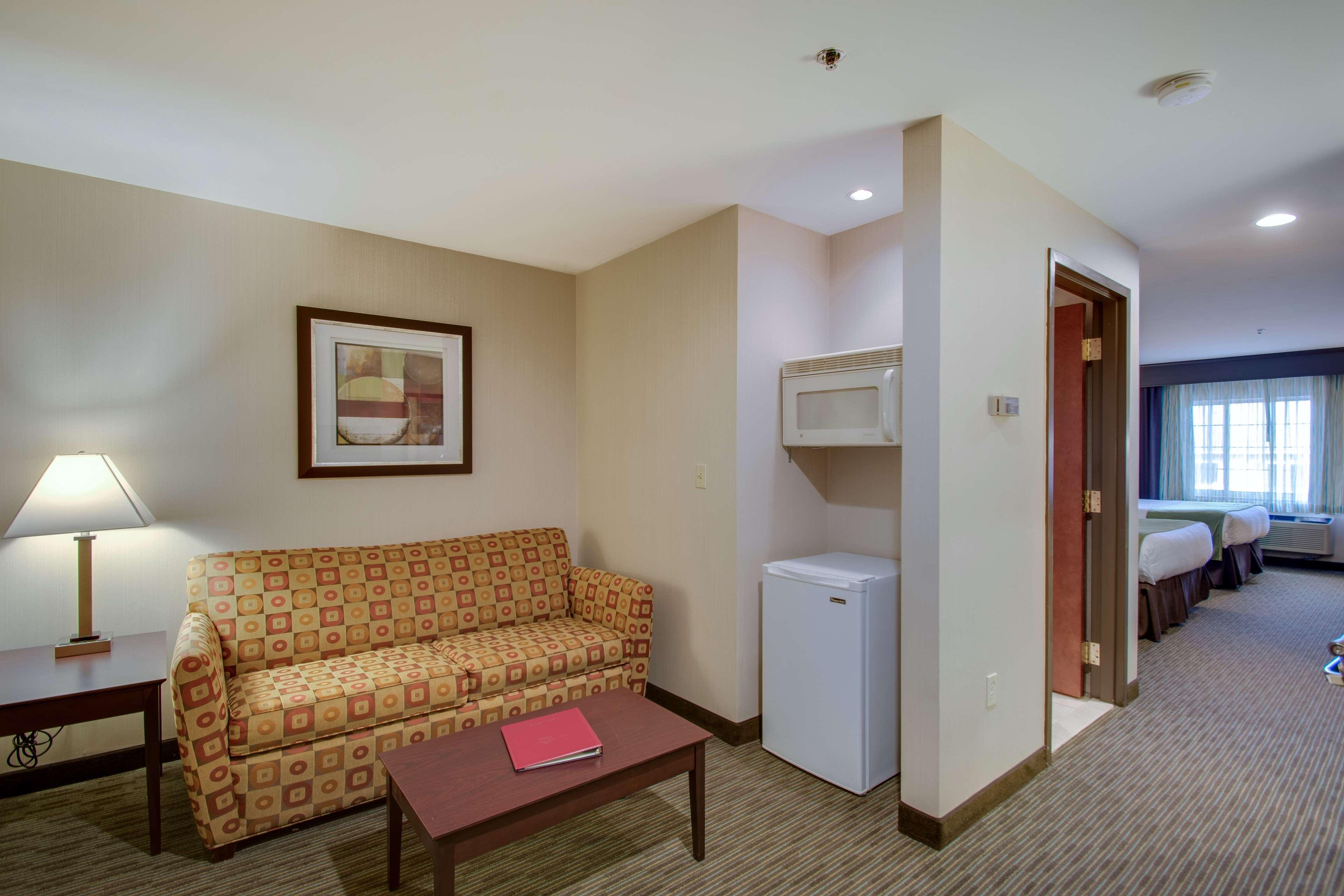 Best Western Plus, The Inn At Hampton Esterno foto