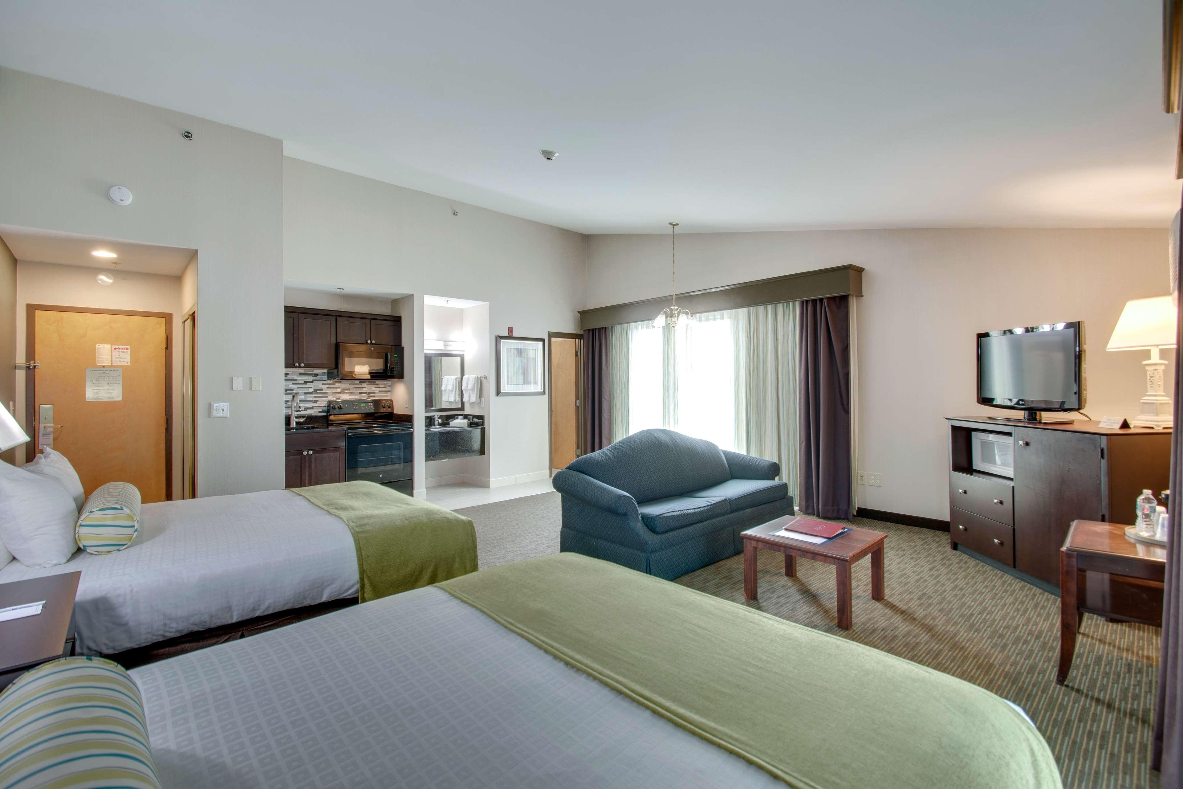 Best Western Plus, The Inn At Hampton Esterno foto