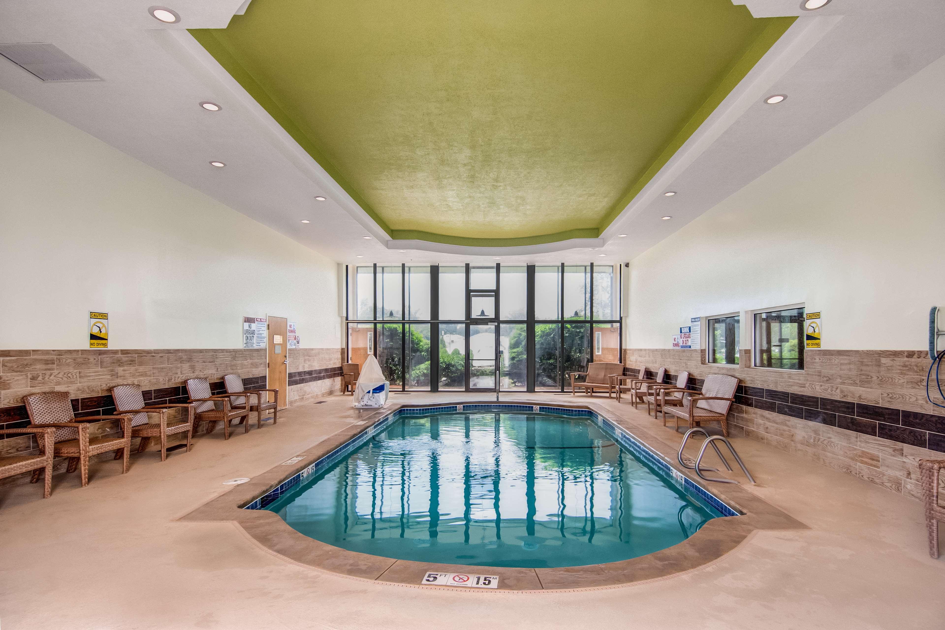 Best Western Plus, The Inn At Hampton Esterno foto
