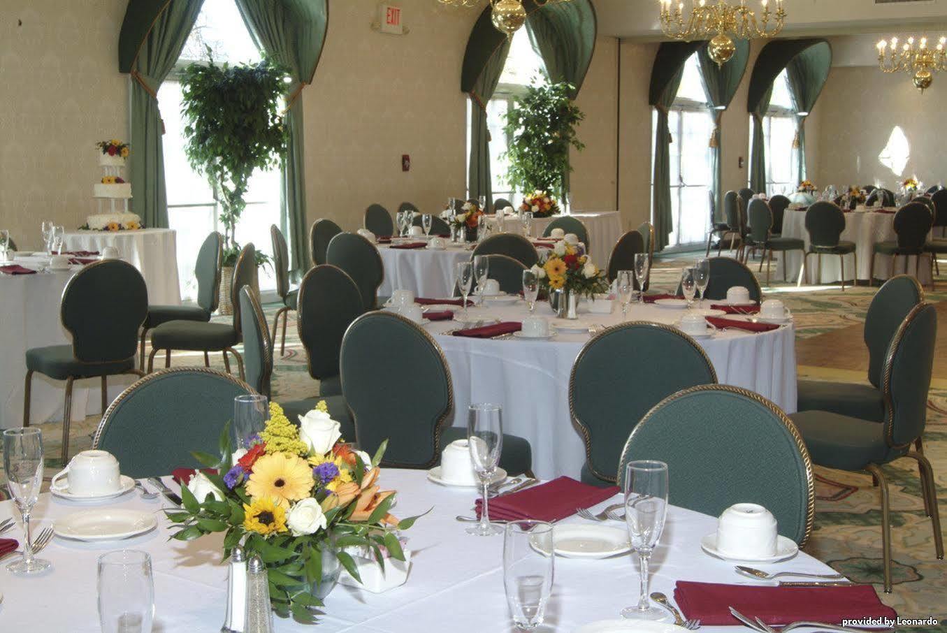 Best Western Plus, The Inn At Hampton Ristorante foto