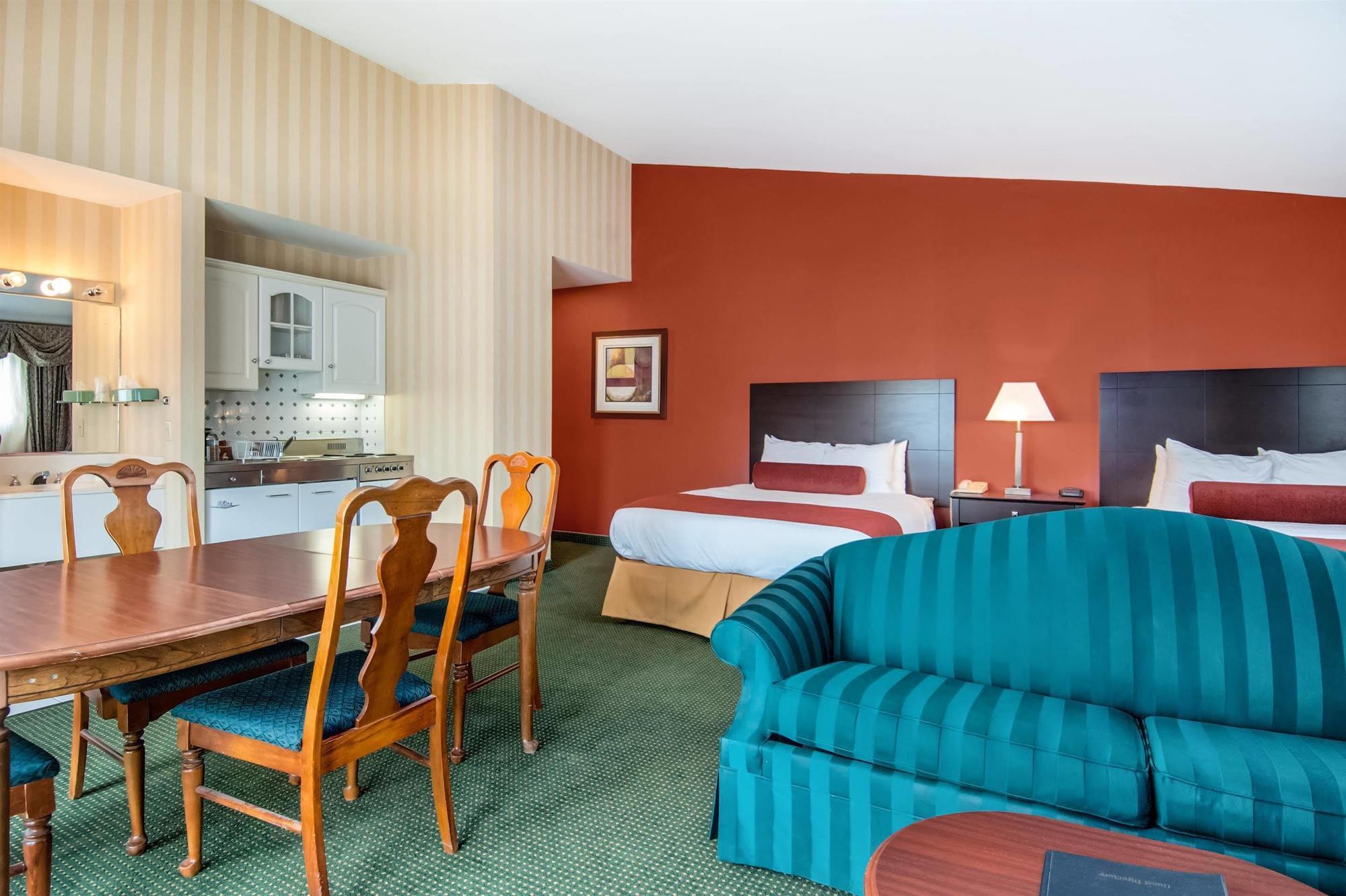 Best Western Plus, The Inn At Hampton Esterno foto